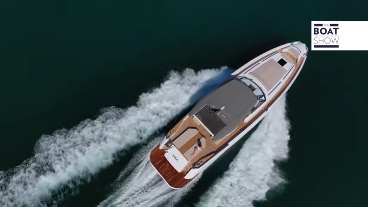 ⁣FRANCHINI YACHTS MIA 63 T-TOP - Motor Yacht Review - The Boat Show