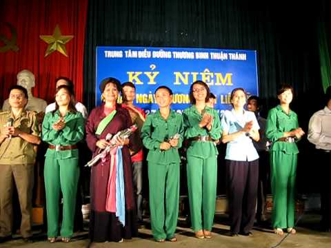 Bac Ninh 6 Hat mai khuc quan hanh.AVI