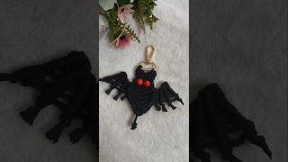 Diy Macrame Bat keychain tutoria🦇 Step by step for beginners 🦇 Boho  #macramekeychain #diykeychain