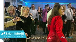 Denisa Tanigoi &amp; AVA Music - Mândrulița mea din Verendin - Revelion 2024 Confort Ballroom Deta