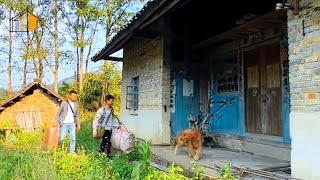 Sin ningún otro lugar adonde ir,el joven pidió ayuda a su hermano y juntos renovaron la antigua casa