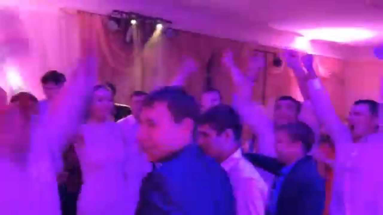 СУХОВ band - Поёт весь зал! Танцуют все! - YouTube