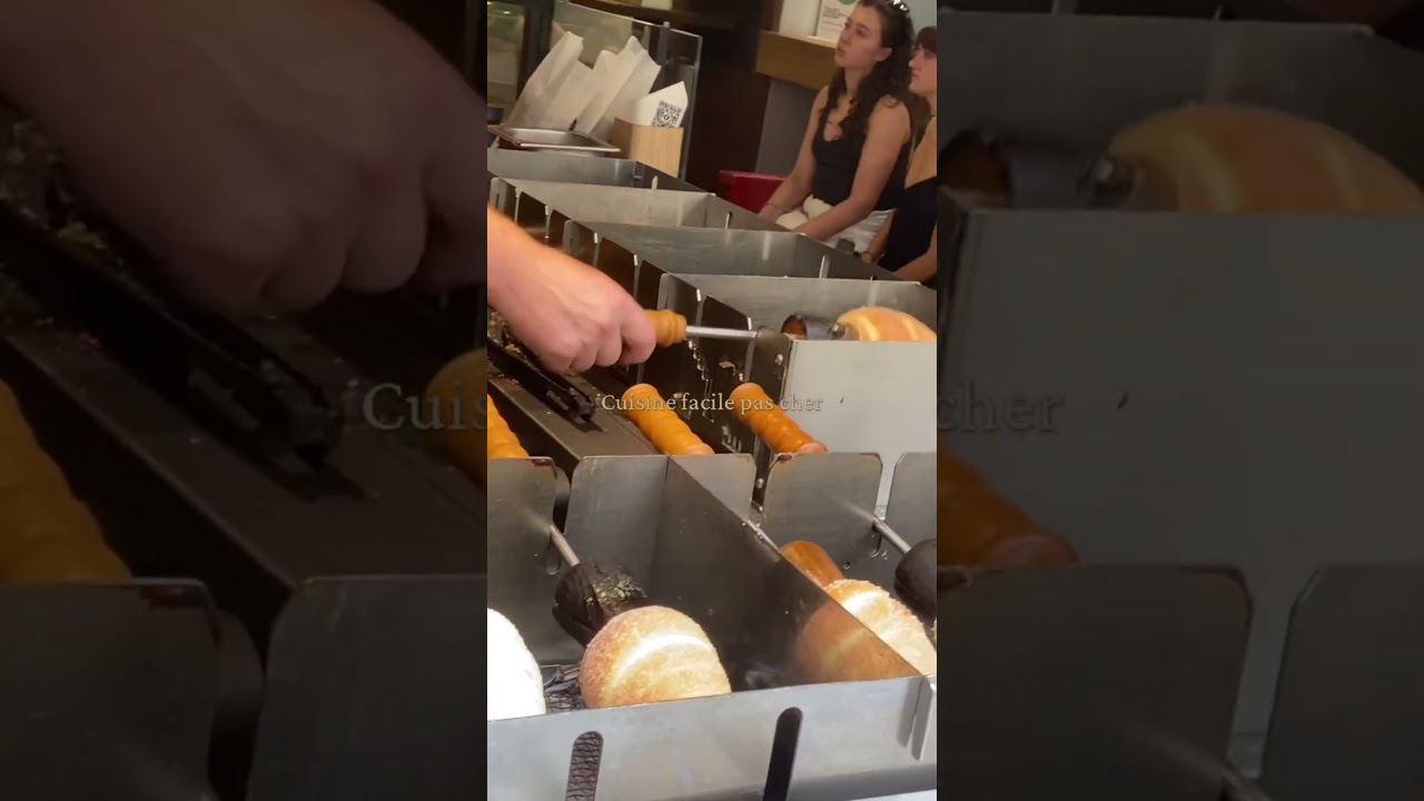 מאפה עלים ממולא בשוקולד