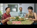 大园子玉米种完了,炒鸡肠炖排骨,做孩子爱吃的饭。母亲节快乐!记录真实生活,乡村守护人。