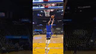 Stephen Curry Can Dunk? 🤔🏀 #shorts #nba
