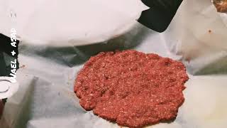 Wael & Asad Simply Cooking - Giant Stuffed Burger (part 1)