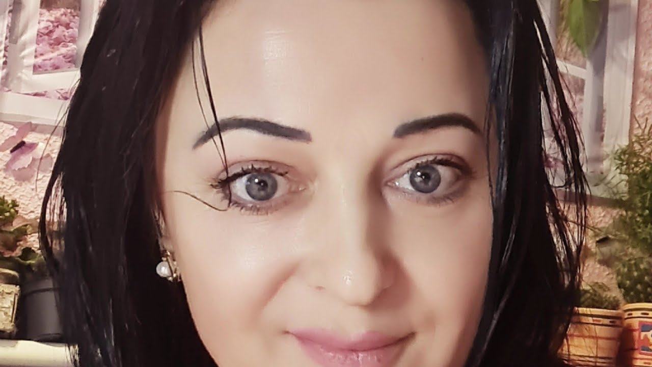 Masca pentru fata(ten)Podoabă  capilară.Decolteu.Intinereste Hrănește pielea Stop riduri. Măreață.