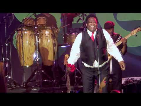 Regardez Al Green, 80, Sings "Let's Stay Together" in California | 2026 sur YouTube Regardez Al Green, 80, Sings "Let's Stay Together" in California | 2026 sur YouTube