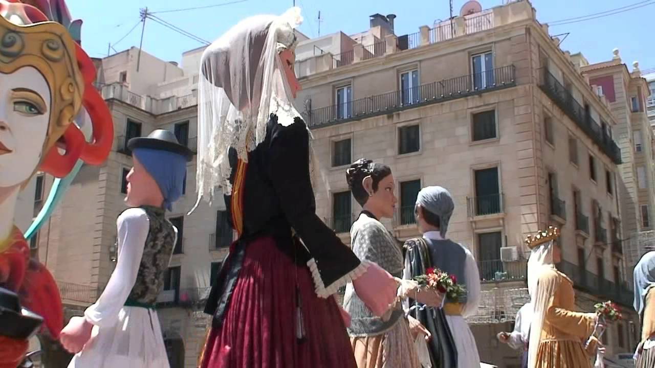 Alicante  Hogueras, Gigantes y Cabezudos