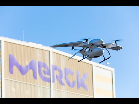 Drones instead of trucks: Successful global premiere in inter-site logistics