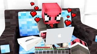 Faki̇r Bebeği̇ne Bi̇lgi̇sayar Aldi - Minecraft