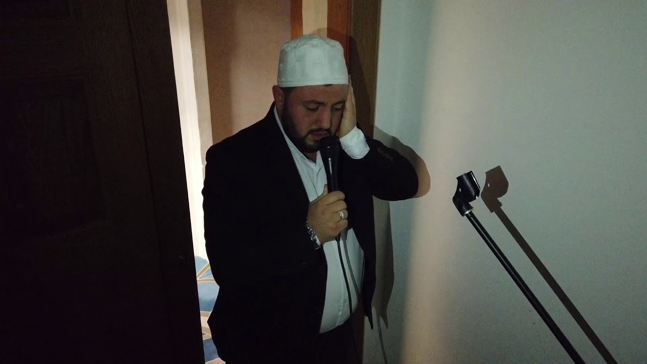 MUSTAFA ALPHAYTA Çamlıca Cami Müezzininden MUHTEŞEM Cuma Selası..