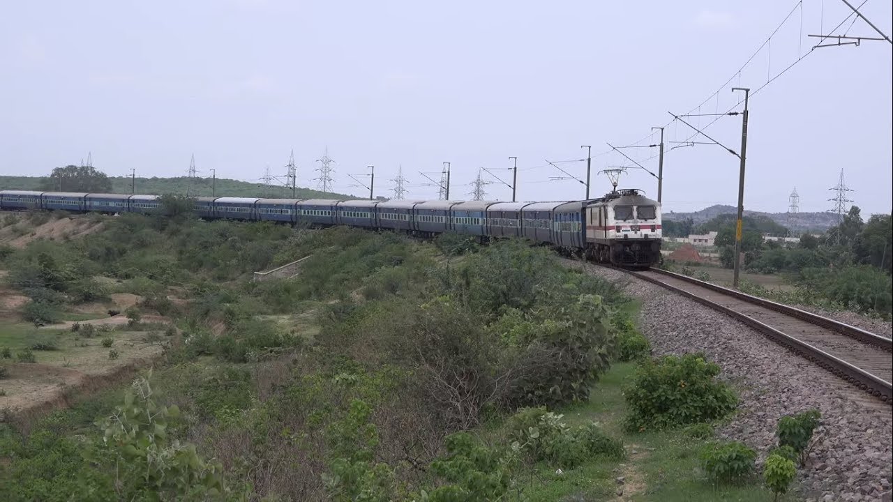 Supreme Panoramic Out Of The World Spiral Railway Coverage In Rural Datia, Madhya Pradesh !!!! - YouTube