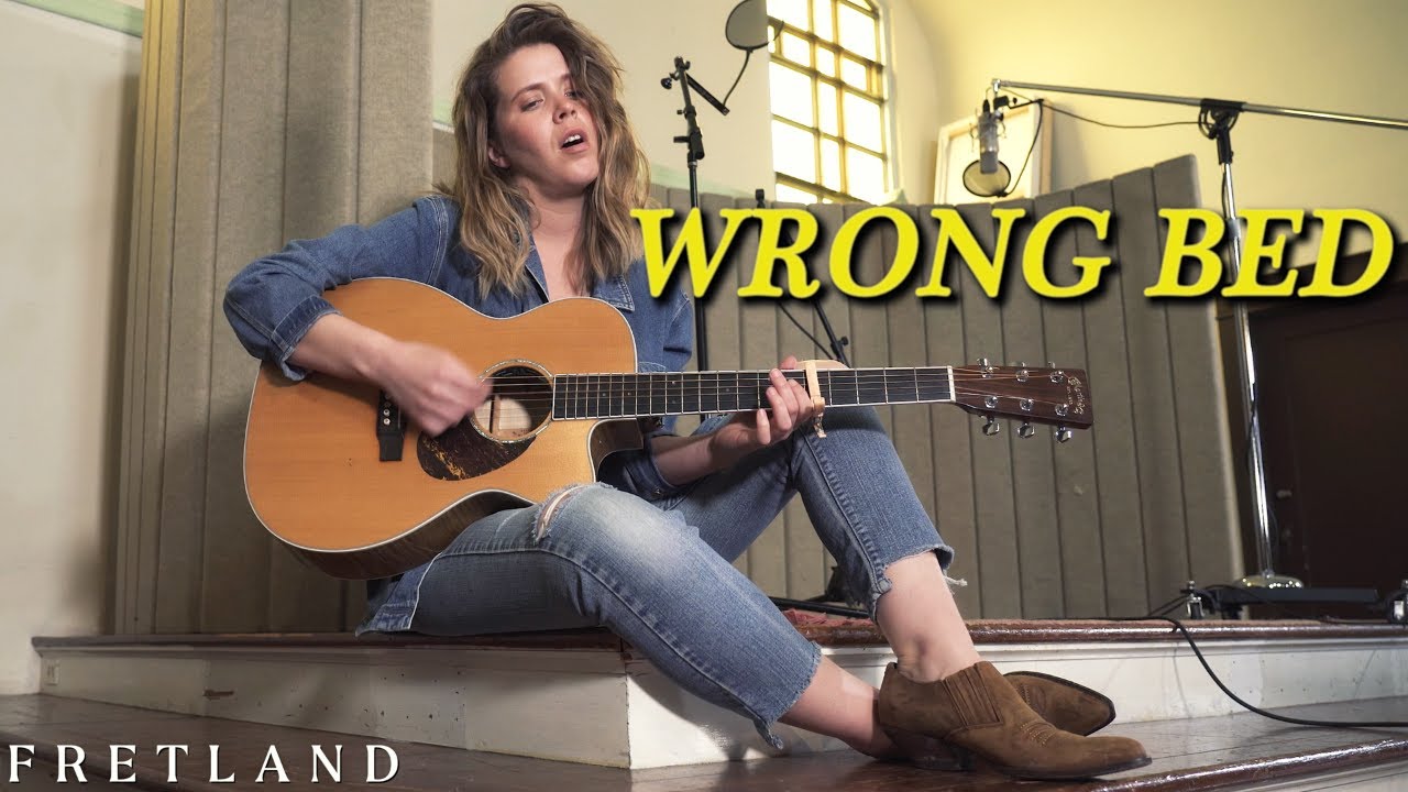 在 YouTube 上觀看「Wrong Bed - Fretland」 在 YouTube 上觀看「Wrong Bed - Fretland」