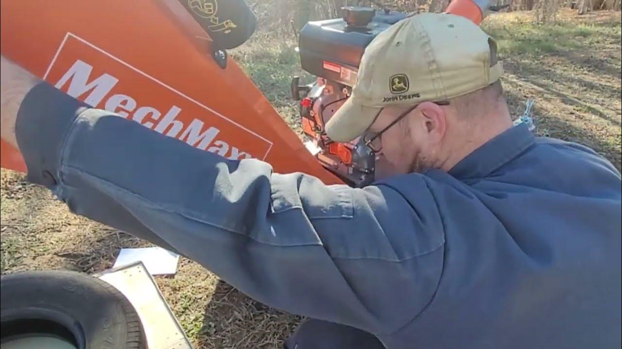 Unboxing, assembly, and use of the Mech Maxx 15hp wood chipper YouTube