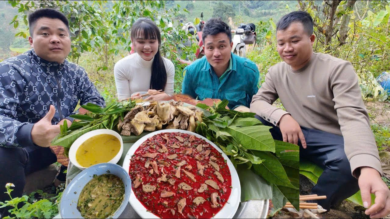 Siêu tiết canh vịt bác khánh | Nhịp Sống Tây Bắc