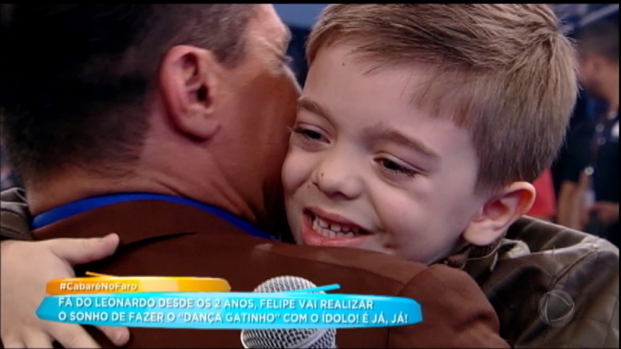 Felipe, de 5 anos, realiza sonho de conhecer o ídolo Leonardo
