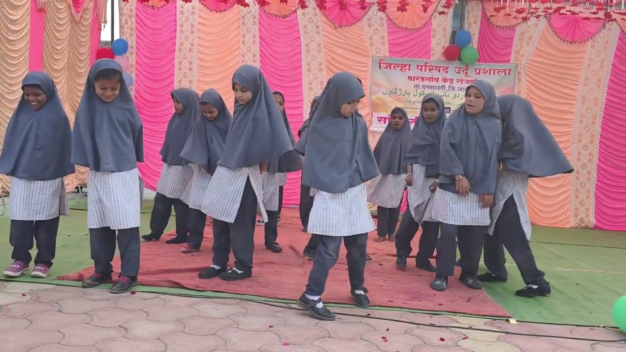 Duaon me Meri Khudaya use De Performance by Students 