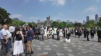 U of T Letters Timelapse #uoftgrad25