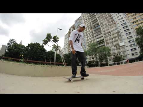 11 Manobras com Mike Dias - Arqa Skateboards