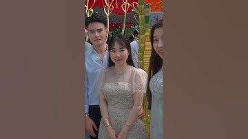 Đám cưới: Tiệc cưới hoành tráng ở miền tây