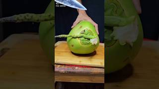 Nice Coconut Cutting Skill