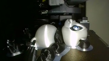 Bambu Labs A1 Mini Timelapse - AMS-Lite Print - Articulated Panda - Whatever scrap PLA/Silk I had.