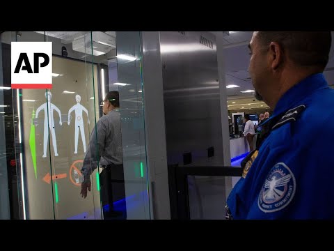 TSA unveils passenger self-screening lanes at Las Vegas airport