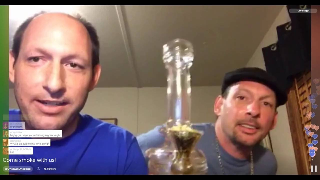 Periscope with my TWIN!! 09 02 2016