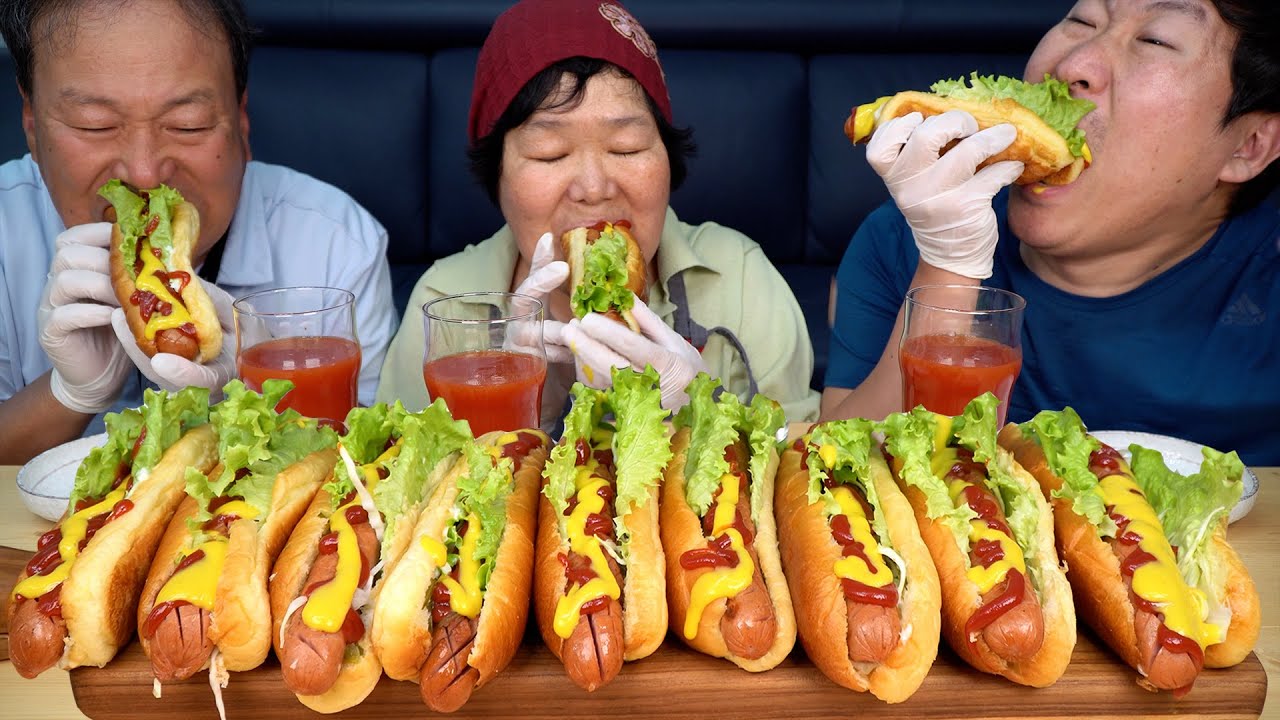 Такое большое!! 🌭 Домашняя нью-йоркская кукурузная собака - шоу еды мукбанга.