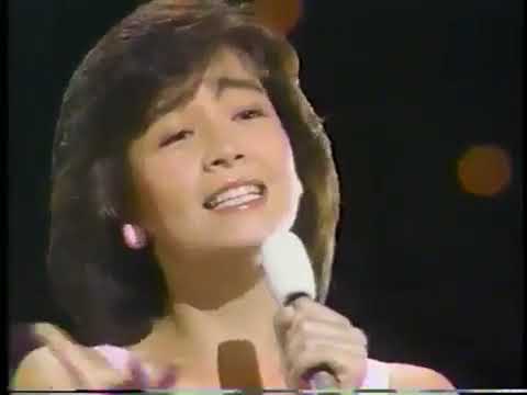 柏原芳恵 ☆ 夏模様