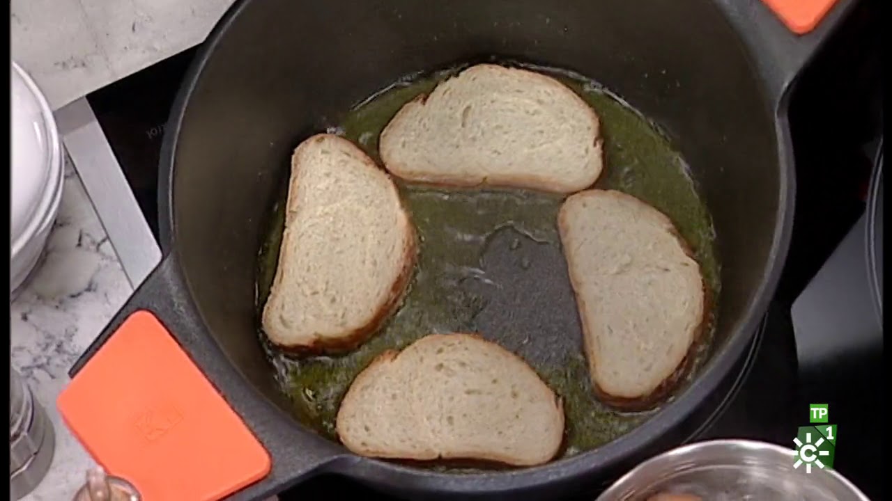 Cómetelo |  Potaje de garbanzos con bacalao