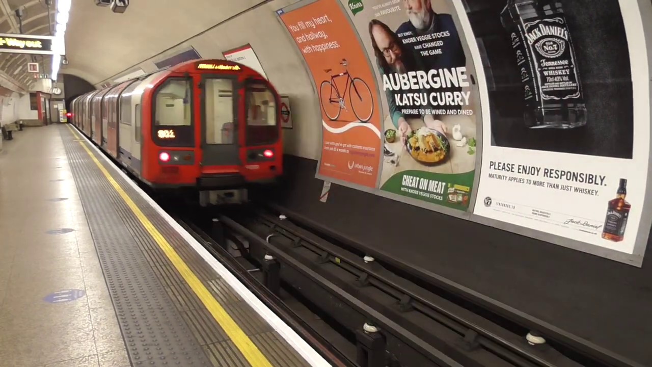 London Underground - St Paul's Station