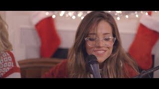 Josie Dunne  //  "Feliz Navidad" live cover