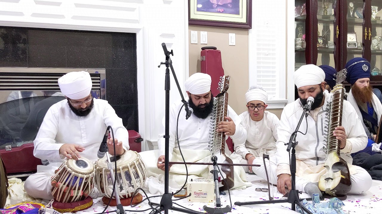 Ghar Mandir Hatnaale Sohe | Bhai Davinder Singh Naamdhari