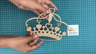 Aplique Coroa Com Corações Em Mdf 20X15Cm Palácio Da Arte