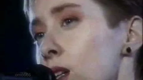 Suzanne Vega - Luka (version en espaol)