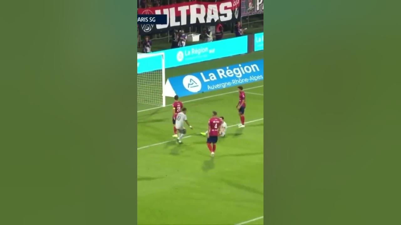 Ronaldo vs Messi omhaal - YouTube