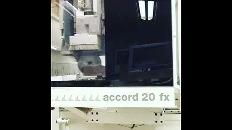 Feature Stairs production - CNC tread machining