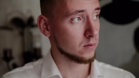 Man Puts On Cufflinks Stock Video