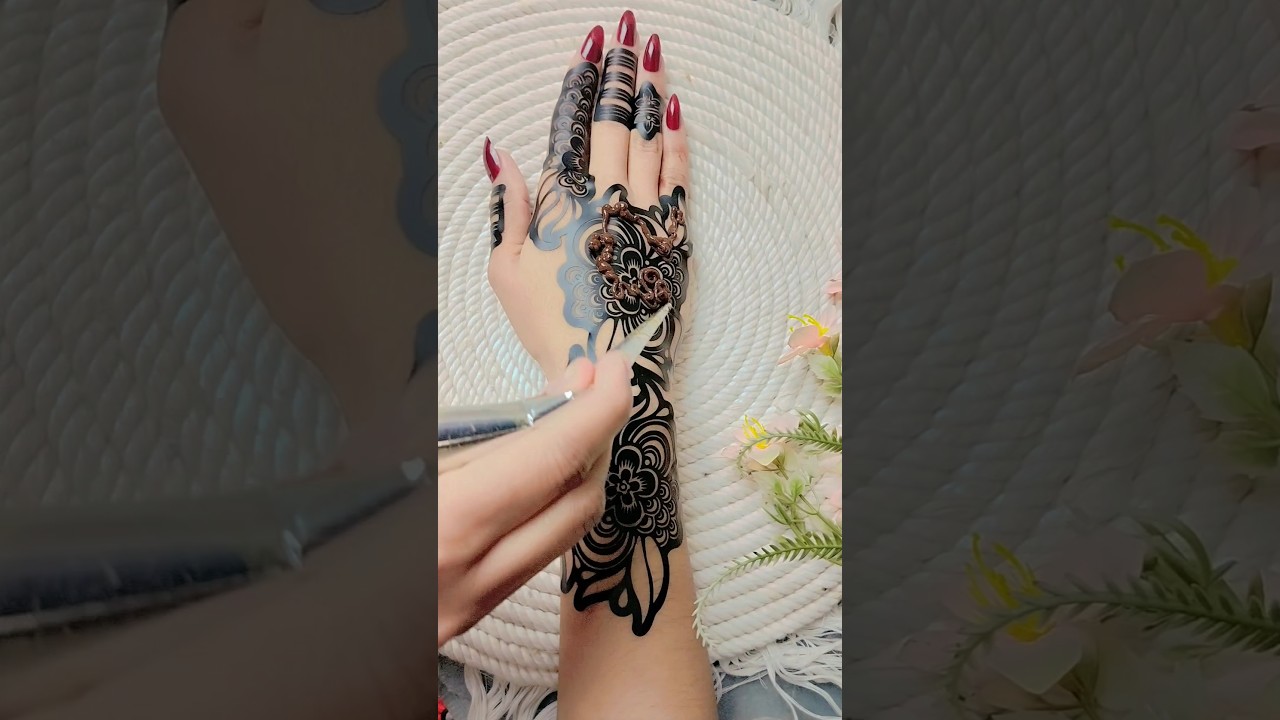 Beautiful sticker mehndi design #shorts