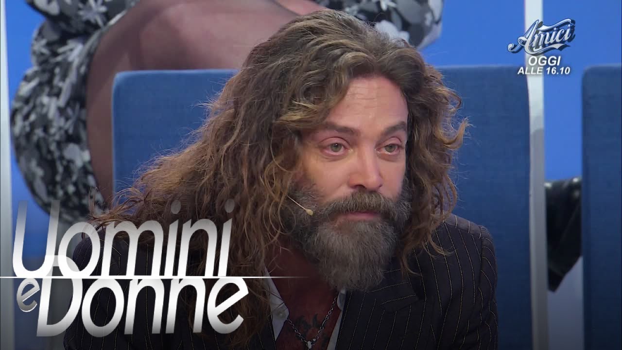 Uomini e Donne, Trono Over - Ernesto abbandona lo studio