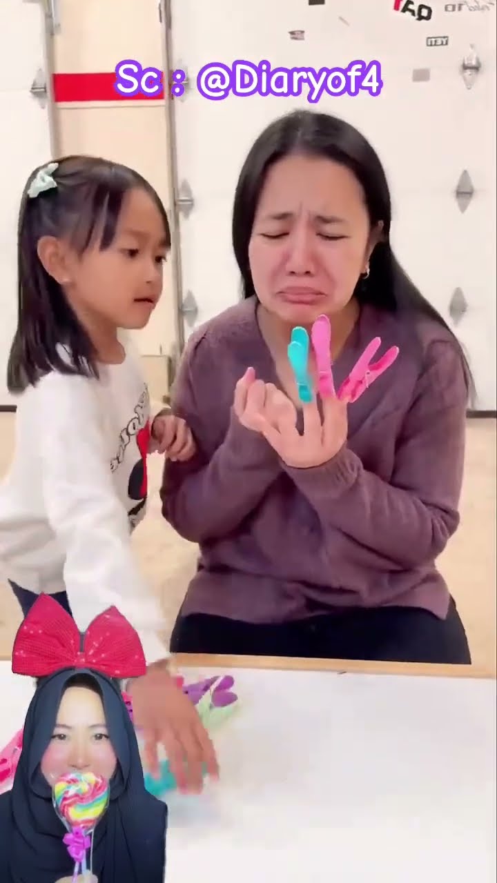 JARI MAMA TERJEPIT ⁉️ untung ada Adik yang membantu ?? @Diaryof4 #shorts #funny #dubbing