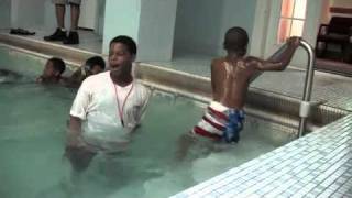 Hurricane Katrina Story: Makin' Waves, Saving Lives