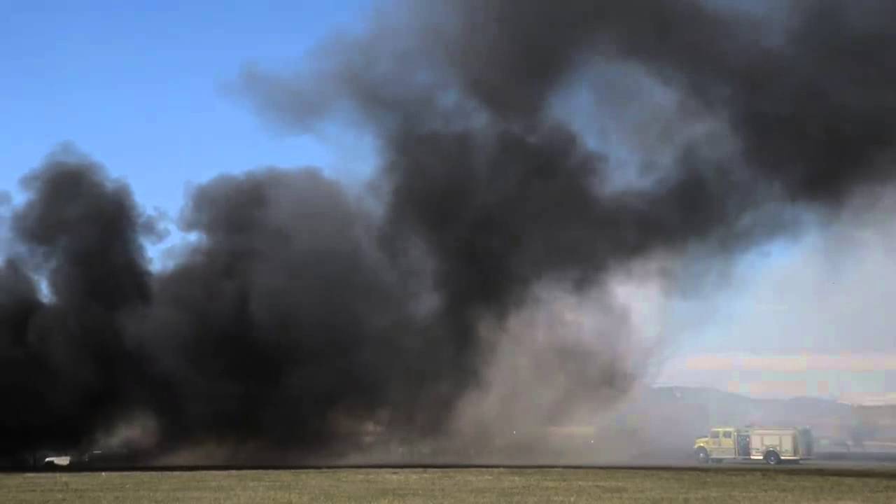 RAW VIDEO: Structure Fire at North Park Road - YouTube