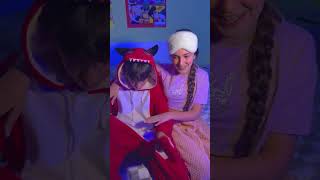 Valeria Y Unai A Solas En La Habitación