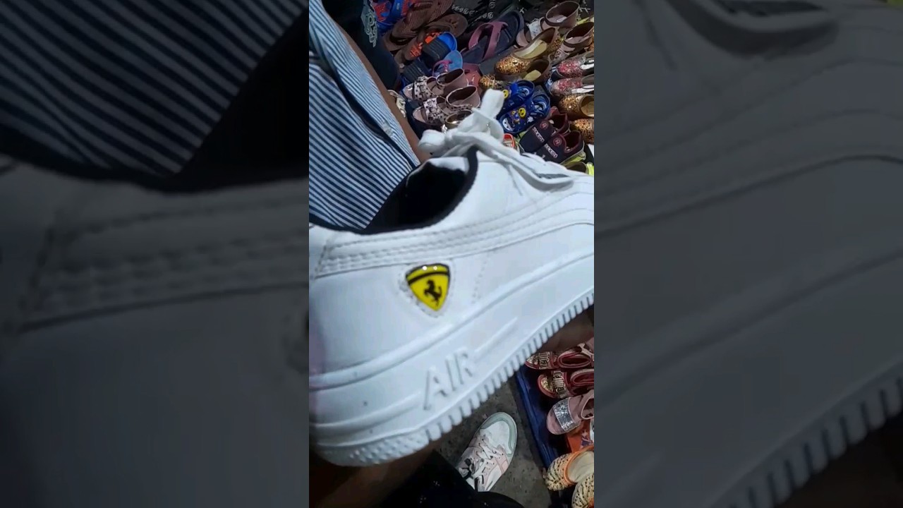 80 HAZAR KE SHOES 👟 ON SUNNY BAZAR 😅NOIDA #vlog