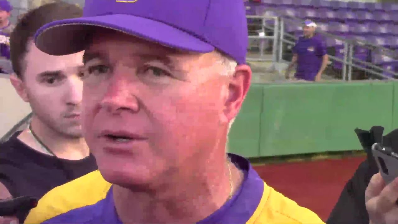 LSU coach Pau Mainieri says it wasn't Tigers day offensively or
