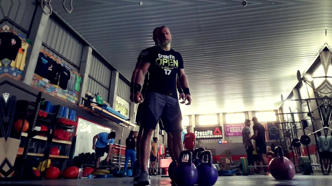 Racked Reverse Kettlebell Lunges