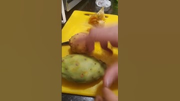 how to peel and cut🔪cactus🌵#fruits #freshfruit #viral#healthy #viralvideo #shortvideo #trending